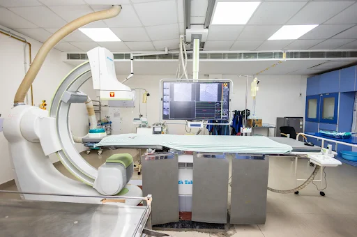 Cardiac cath lab and intervention setup